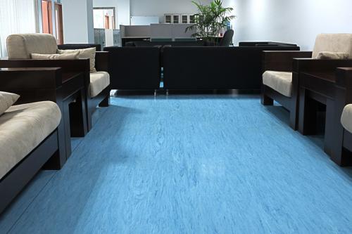 如何區分PVC地板的好壞？