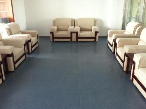 辦公室適合使用PVC塑膠地板嗎？